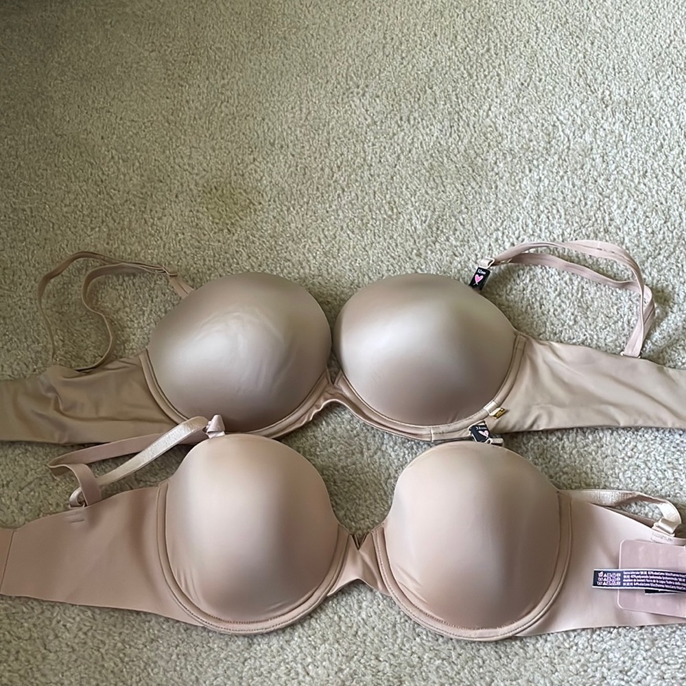 VS NWT bras
